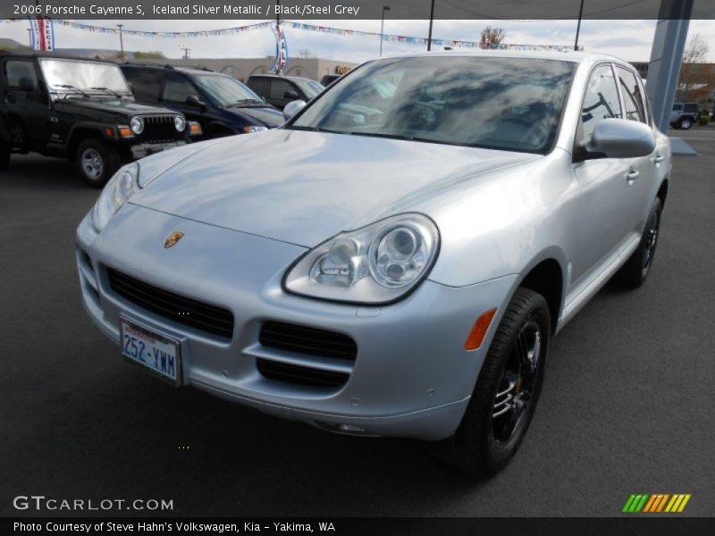 Iceland Silver Metallic / Black/Steel Grey 2006 Porsche Cayenne S
