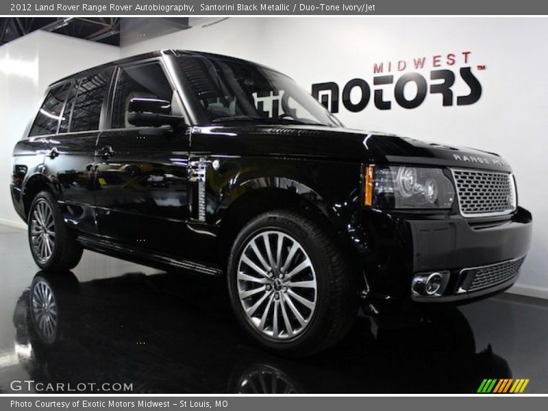 Front 3/4 View of 2012 Range Rover Autobiography