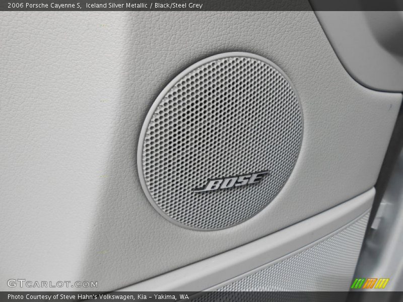 Iceland Silver Metallic / Black/Steel Grey 2006 Porsche Cayenne S