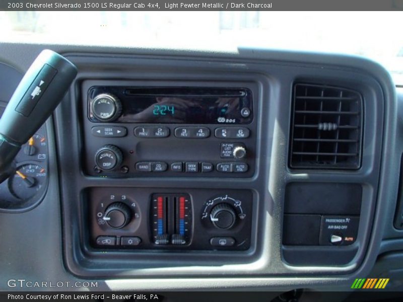 Light Pewter Metallic / Dark Charcoal 2003 Chevrolet Silverado 1500 LS Regular Cab 4x4