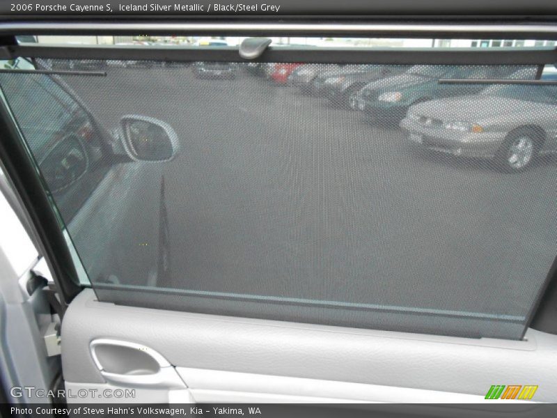 Iceland Silver Metallic / Black/Steel Grey 2006 Porsche Cayenne S