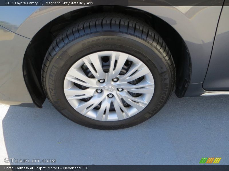 Magnetic Gray Metallic / Ash 2012 Toyota Camry LE