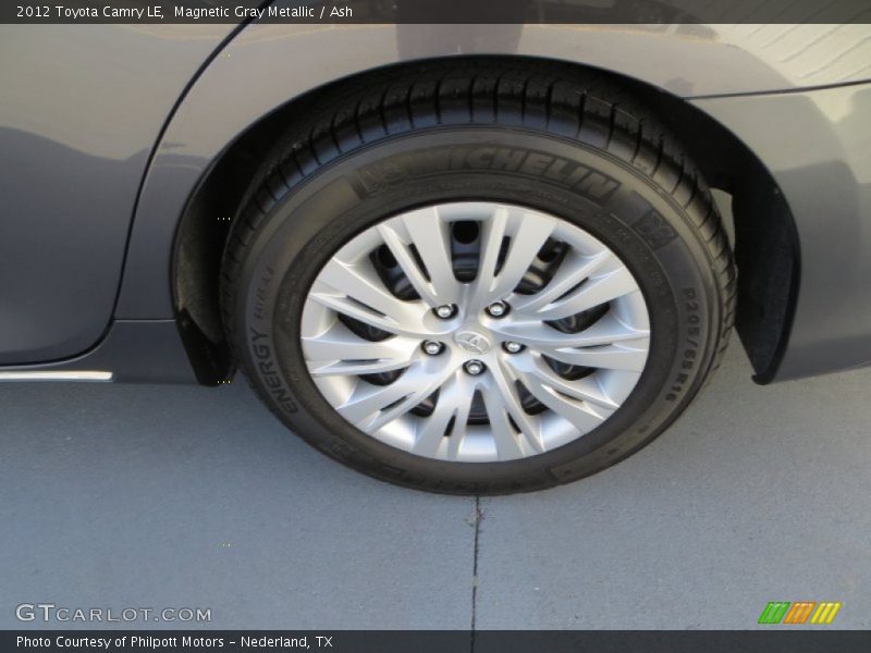 Magnetic Gray Metallic / Ash 2012 Toyota Camry LE
