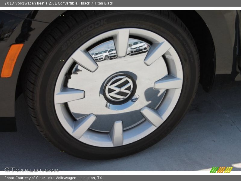 Black / Titan Black 2013 Volkswagen Beetle 2.5L Convertible