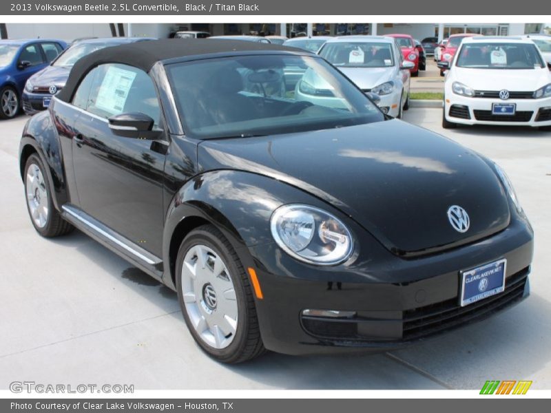 Black / Titan Black 2013 Volkswagen Beetle 2.5L Convertible