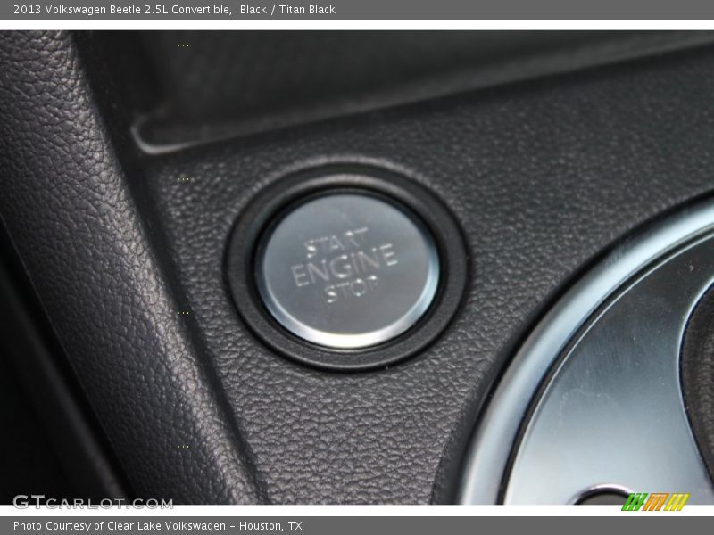 Black / Titan Black 2013 Volkswagen Beetle 2.5L Convertible