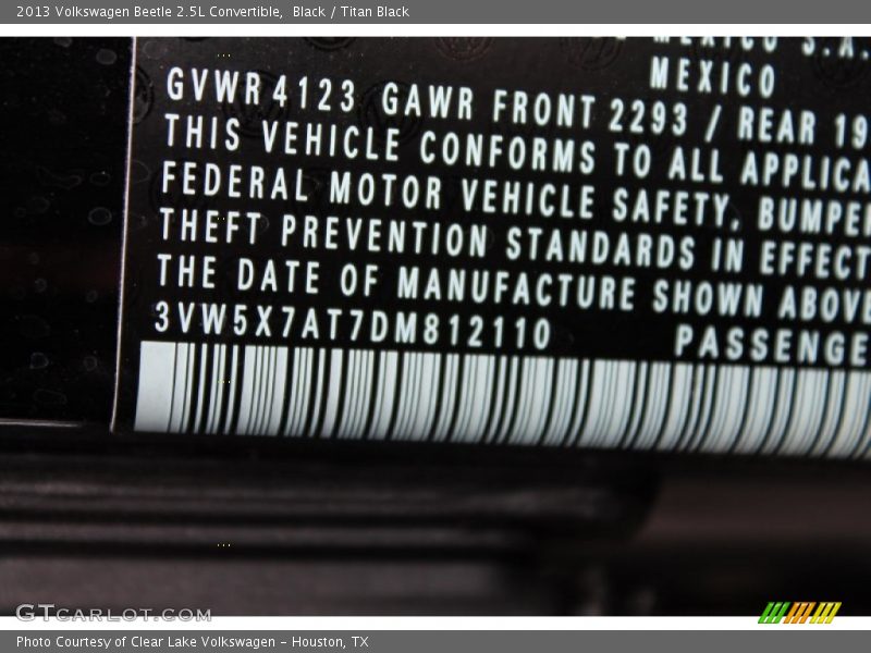 Black / Titan Black 2013 Volkswagen Beetle 2.5L Convertible