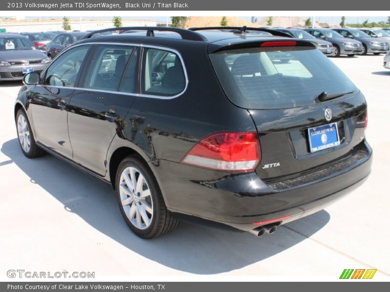 Black Uni / Titan Black 2013 Volkswagen Jetta TDI SportWagen