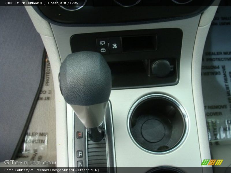 Ocean Mist / Gray 2008 Saturn Outlook XE