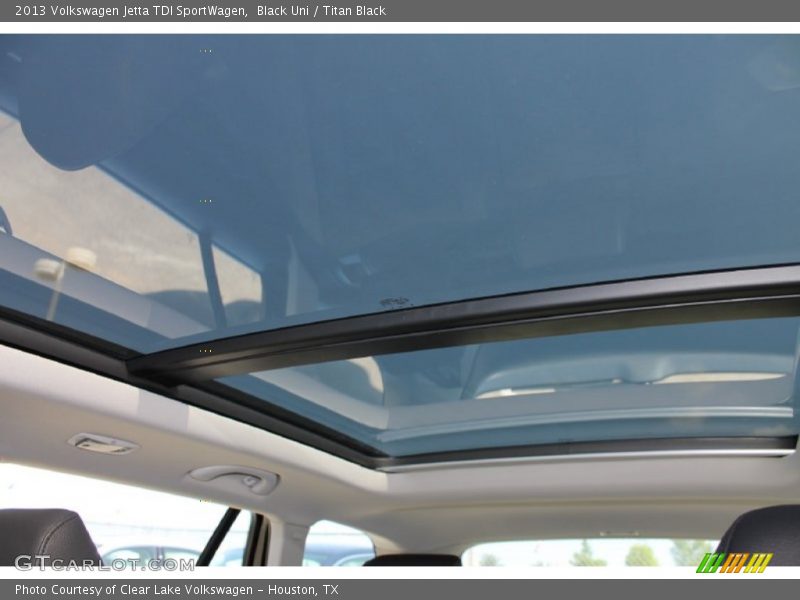 Black Uni / Titan Black 2013 Volkswagen Jetta TDI SportWagen
