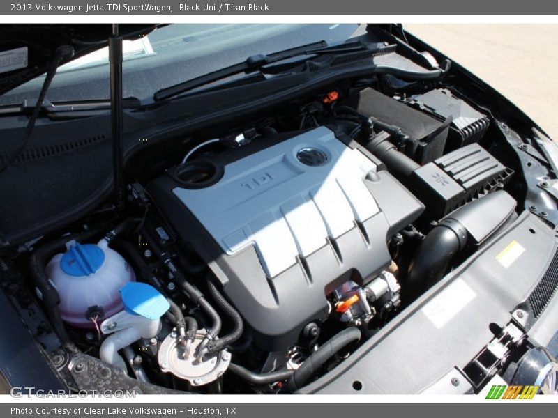 Black Uni / Titan Black 2013 Volkswagen Jetta TDI SportWagen