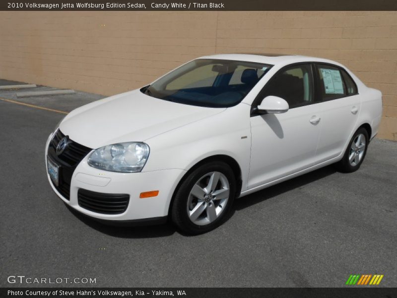 Candy White / Titan Black 2010 Volkswagen Jetta Wolfsburg Edition Sedan