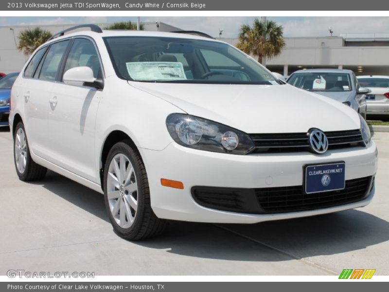 Candy White / Cornsilk Beige 2013 Volkswagen Jetta TDI SportWagen