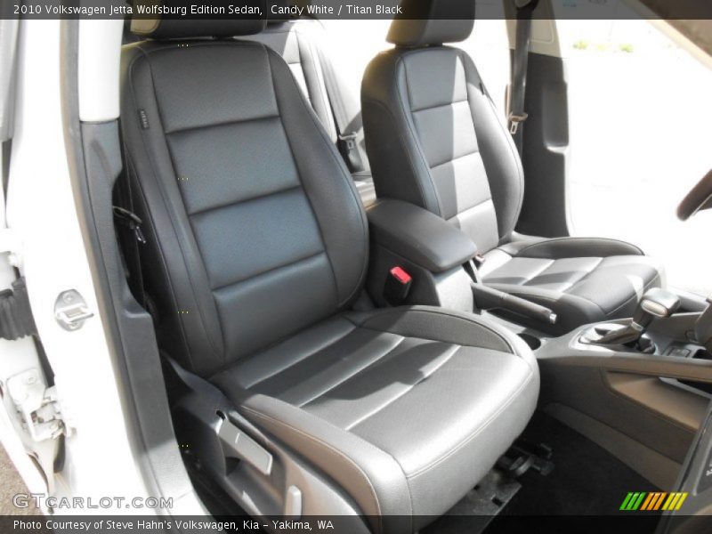 Candy White / Titan Black 2010 Volkswagen Jetta Wolfsburg Edition Sedan