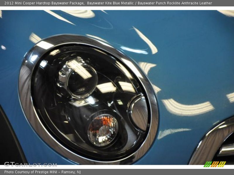 Bayswater Kite Blue Metallic / Bayswater Punch Rocklite Anthracite Leather 2012 Mini Cooper Hardtop Bayswater Package
