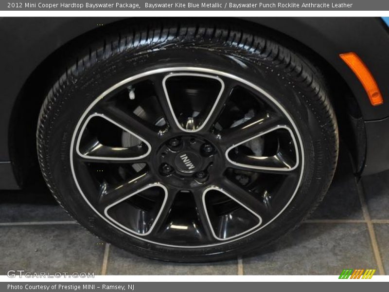 Bayswater Kite Blue Metallic / Bayswater Punch Rocklite Anthracite Leather 2012 Mini Cooper Hardtop Bayswater Package