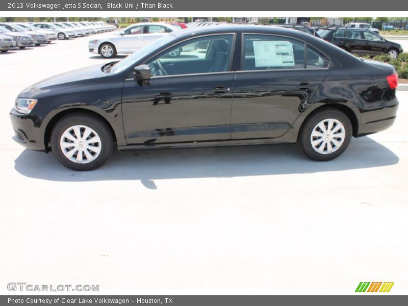 Black Uni / Titan Black 2013 Volkswagen Jetta S Sedan