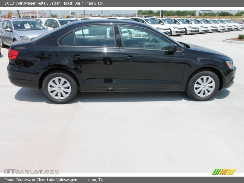 Black Uni / Titan Black 2013 Volkswagen Jetta S Sedan