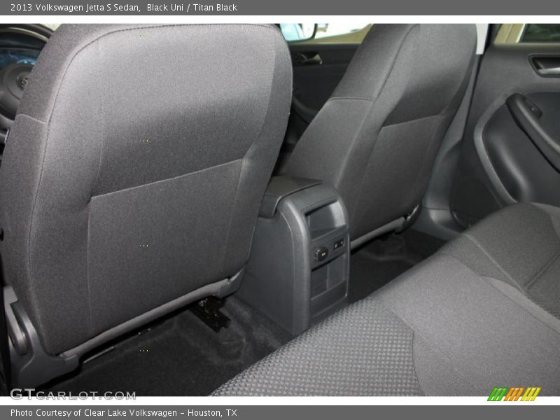 Black Uni / Titan Black 2013 Volkswagen Jetta S Sedan