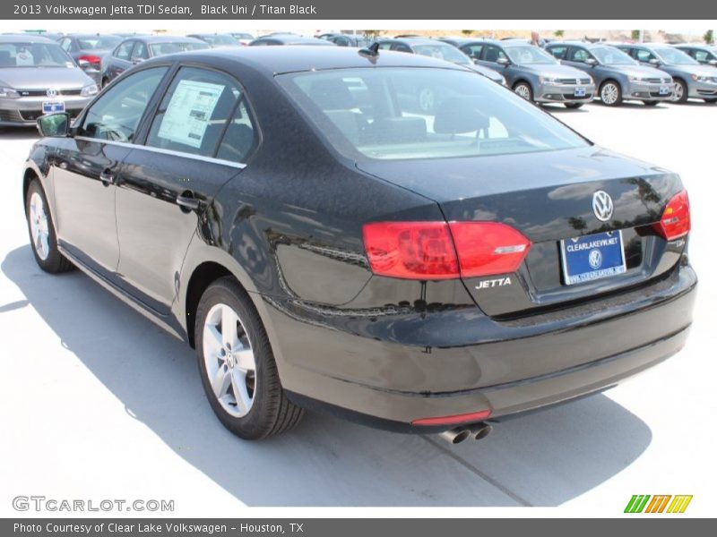 Black Uni / Titan Black 2013 Volkswagen Jetta TDI Sedan