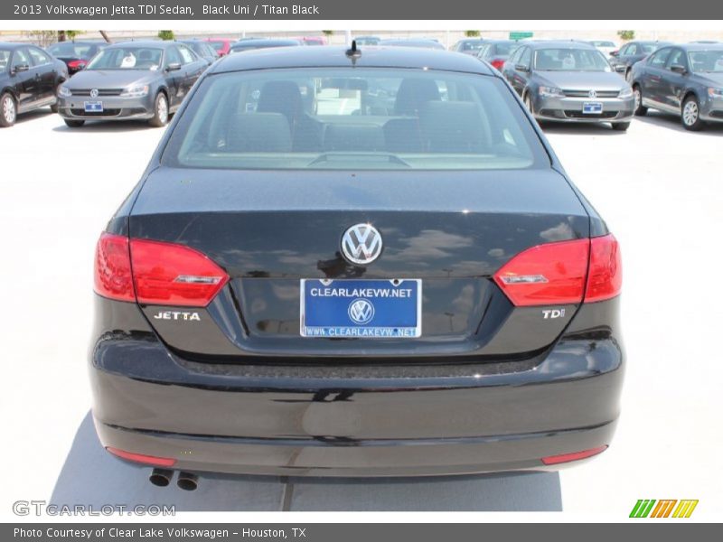 Black Uni / Titan Black 2013 Volkswagen Jetta TDI Sedan