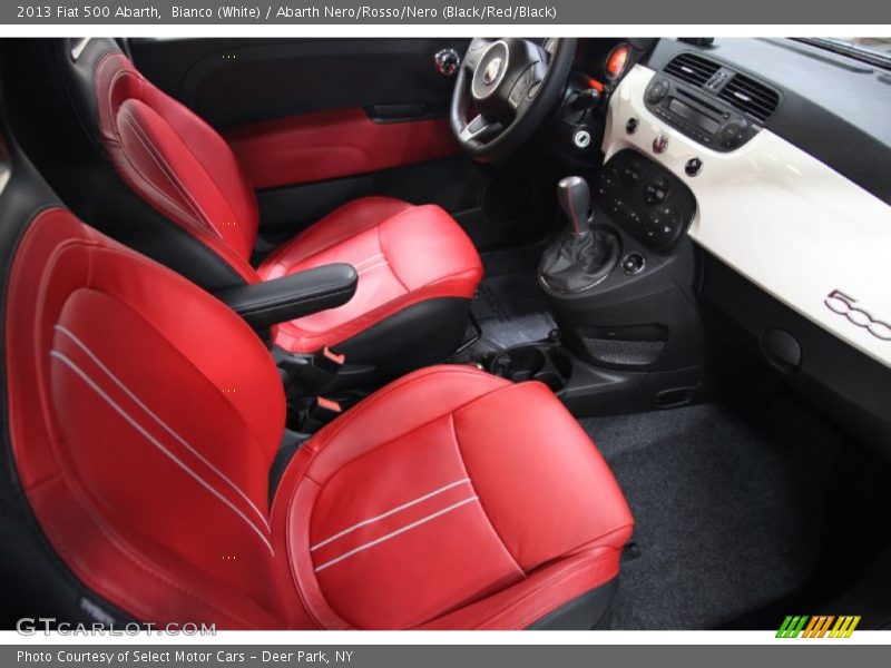  2013 500 Abarth Abarth Nero/Rosso/Nero (Black/Red/Black) Interior