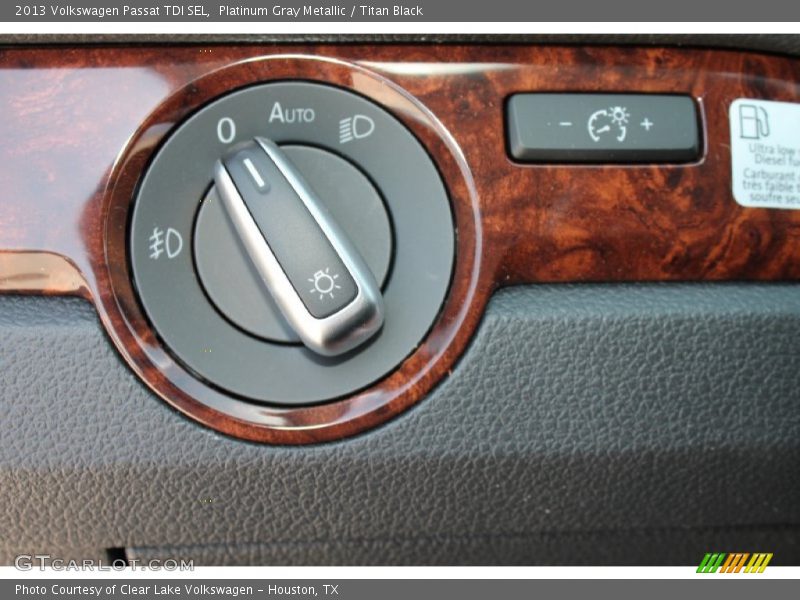 Platinum Gray Metallic / Titan Black 2013 Volkswagen Passat TDI SEL