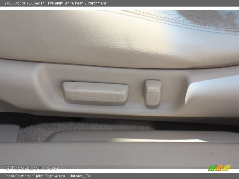 Premium White Pearl / Parchment 2005 Acura TSX Sedan