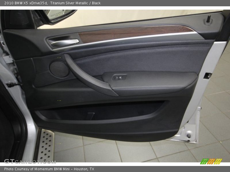 Titanium Silver Metallic / Black 2010 BMW X5 xDrive35d