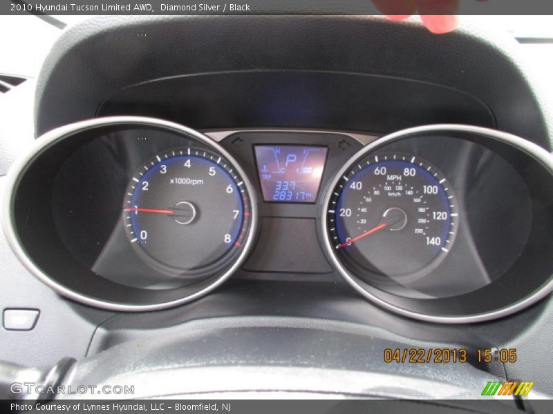 Diamond Silver / Black 2010 Hyundai Tucson Limited AWD
