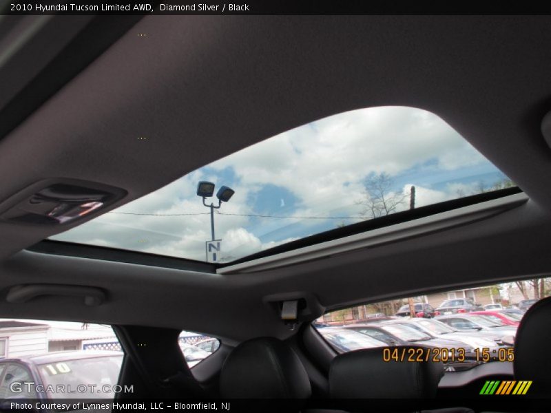Diamond Silver / Black 2010 Hyundai Tucson Limited AWD