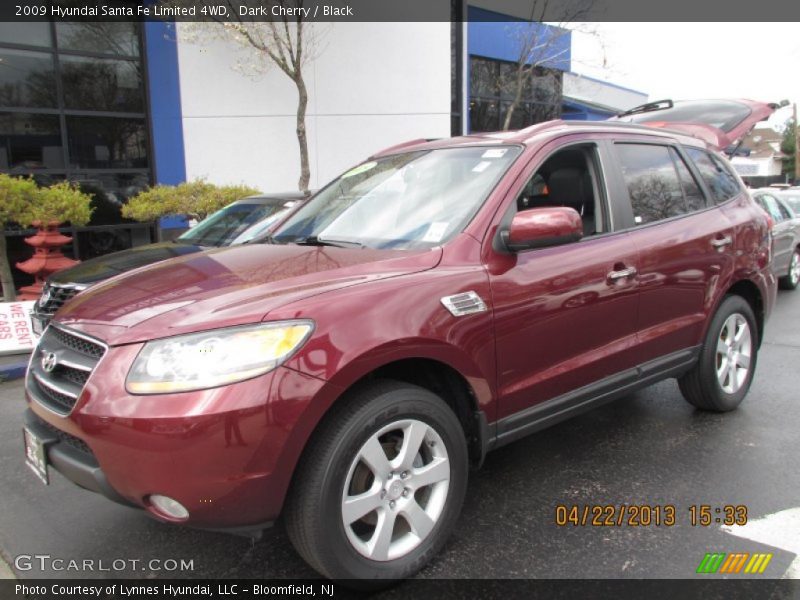 Front 3/4 View of 2009 Santa Fe Limited 4WD