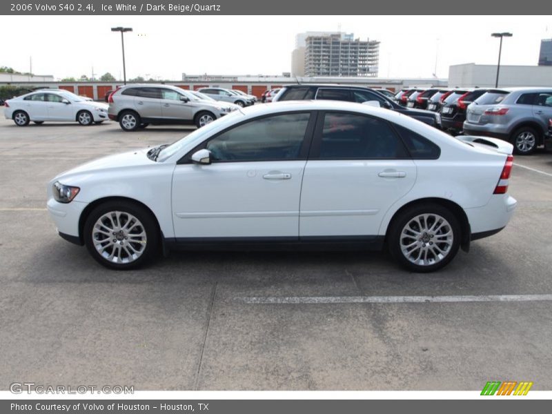 Ice White / Dark Beige/Quartz 2006 Volvo S40 2.4i