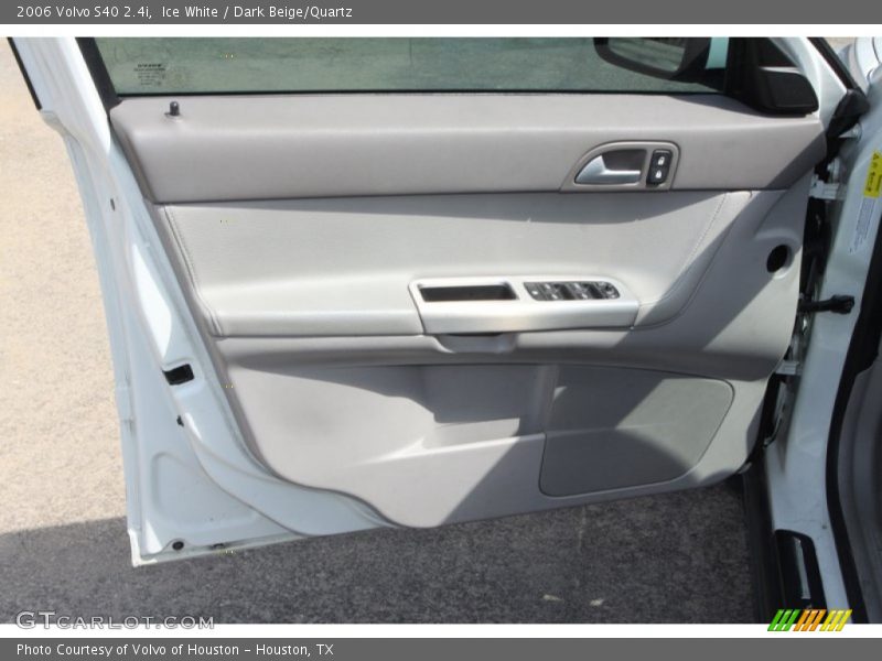 Ice White / Dark Beige/Quartz 2006 Volvo S40 2.4i
