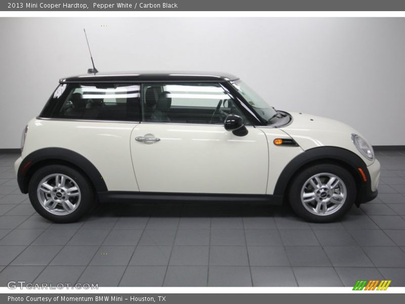 Pepper White / Carbon Black 2013 Mini Cooper Hardtop