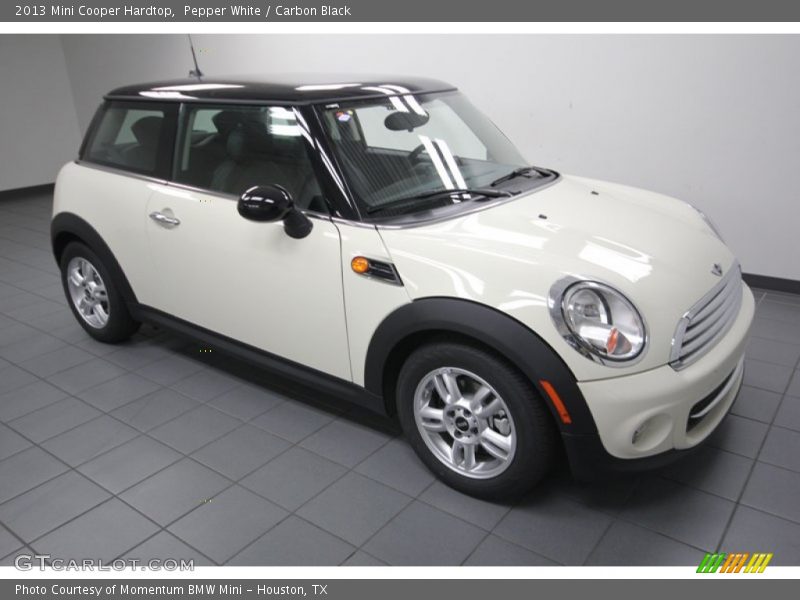 Pepper White / Carbon Black 2013 Mini Cooper Hardtop