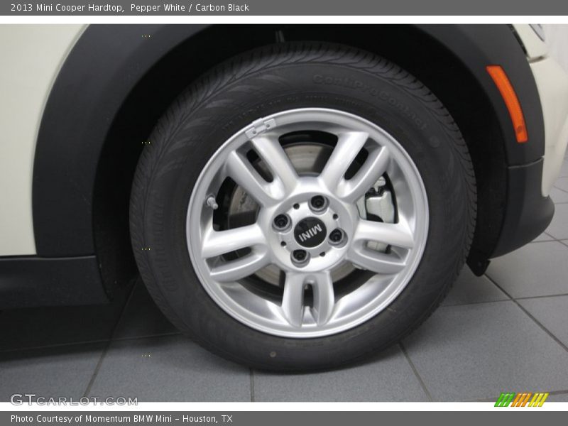 Pepper White / Carbon Black 2013 Mini Cooper Hardtop