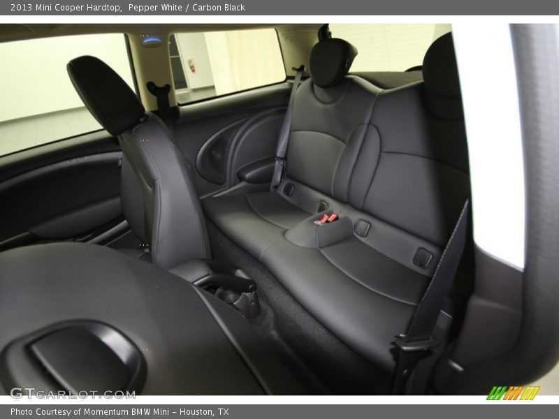 Pepper White / Carbon Black 2013 Mini Cooper Hardtop