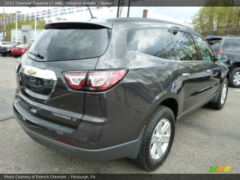 Tungsten Metallic / Ebony 2013 Chevrolet Traverse LT AWD