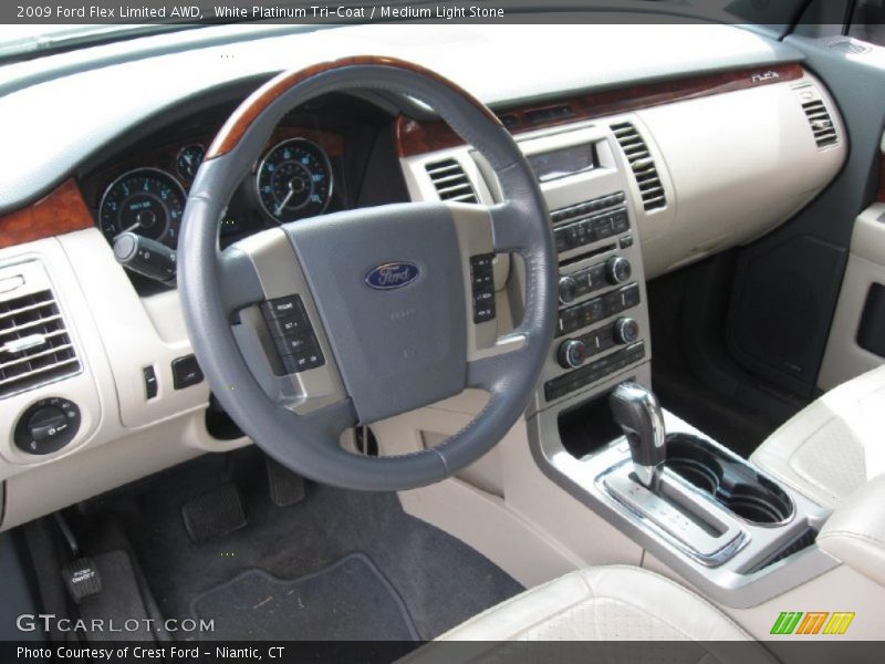 White Platinum Tri-Coat / Medium Light Stone 2009 Ford Flex Limited AWD