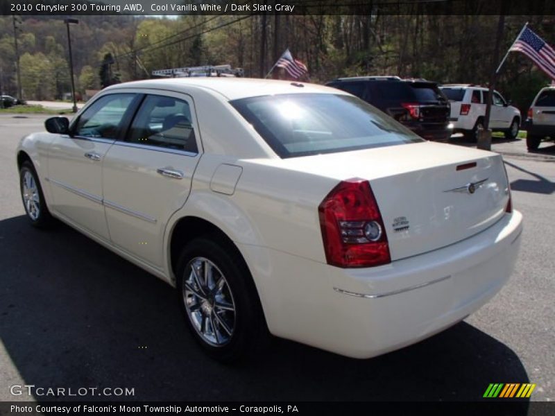 Cool Vanilla White / Dark Slate Gray 2010 Chrysler 300 Touring AWD