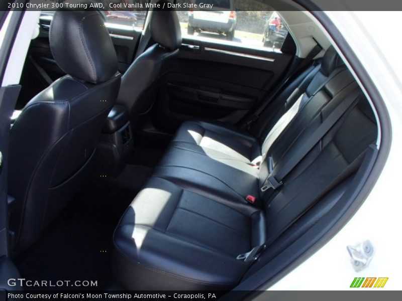 Cool Vanilla White / Dark Slate Gray 2010 Chrysler 300 Touring AWD