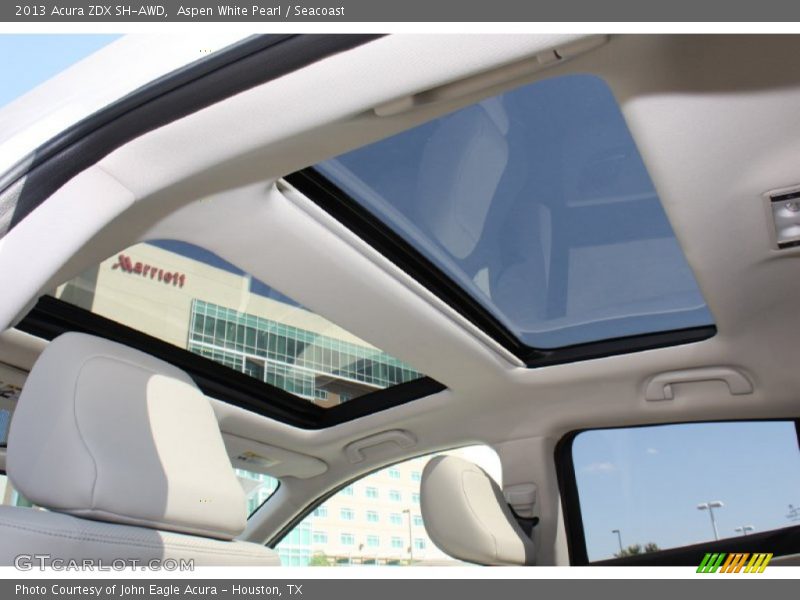Sunroof of 2013 ZDX SH-AWD