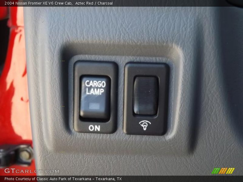 Aztec Red / Charcoal 2004 Nissan Frontier XE V6 Crew Cab