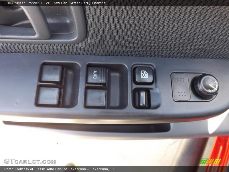 Aztec Red / Charcoal 2004 Nissan Frontier XE V6 Crew Cab