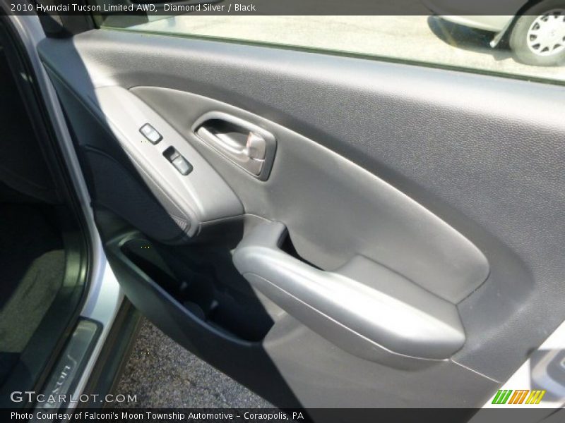 Diamond Silver / Black 2010 Hyundai Tucson Limited AWD