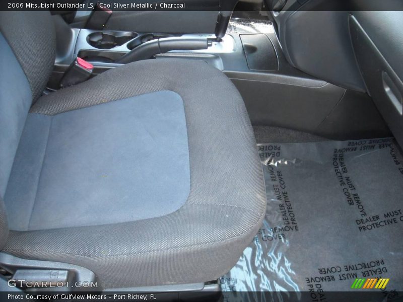 Cool Silver Metallic / Charcoal 2006 Mitsubishi Outlander LS