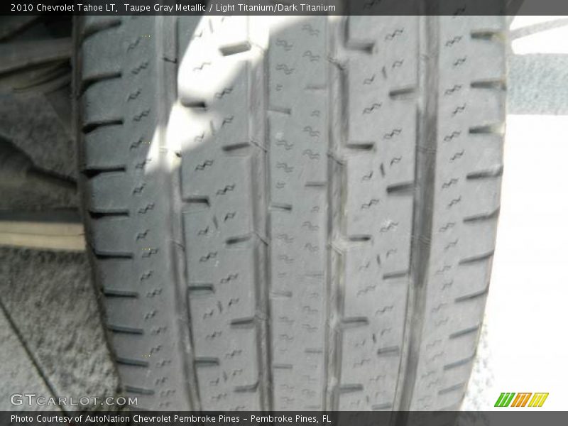 Taupe Gray Metallic / Light Titanium/Dark Titanium 2010 Chevrolet Tahoe LT