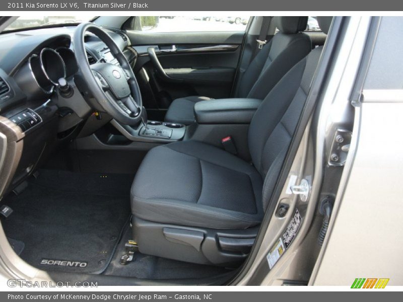 Titanium Silver / Black 2011 Kia Sorento LX V6