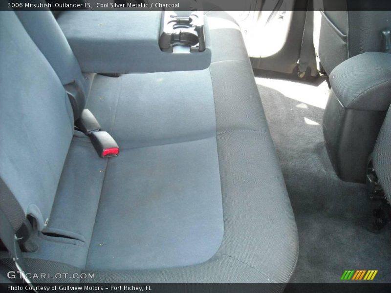 Cool Silver Metallic / Charcoal 2006 Mitsubishi Outlander LS